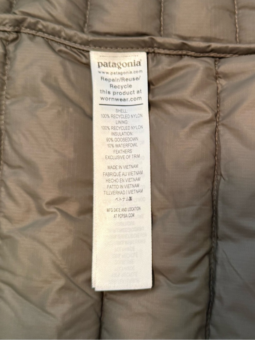 Patagonia Down Sweater Vest - Picture 13 of 16